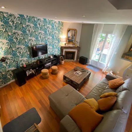 Au Centre Tres Cosy Rum i privatbostad *