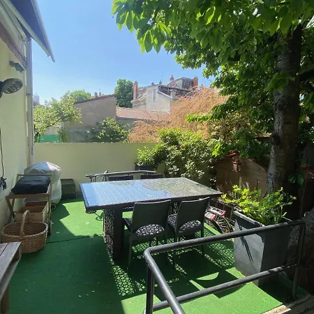 Au Centre Tres Cosy Rum i privatbostad Nancy