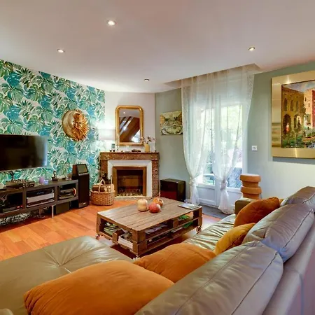 Au Centre Tres Cosy בית אירוח נאנסי